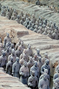 (西安兵马俑介绍视频)西安兵马俑最详细讲解：揭秘长达2000年的古代战争壮举
