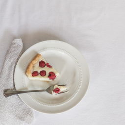 (抢了谁的蛋糕)抢蛋糕是什么意思?探索这个有趣的民俗传统 (抢了谁的蛋糕)抢蛋糕是什么意思?探索这个有趣的民俗传统