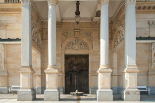 (小镇惊魂1无尽长廊)在小镇惊魂中无尽徘徊：探秘神秘走廊的恐怖秘密