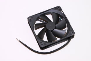 (电脑散热风扇装反了)电脑散热风扇正反方向旋转对散热效果的影响你知道吗？