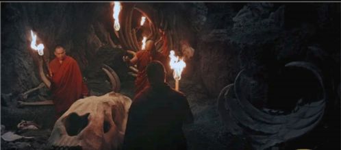 风暴雷霆，光影交织，揭开“雷霆风暴影之兆六部曲”神秘序幕